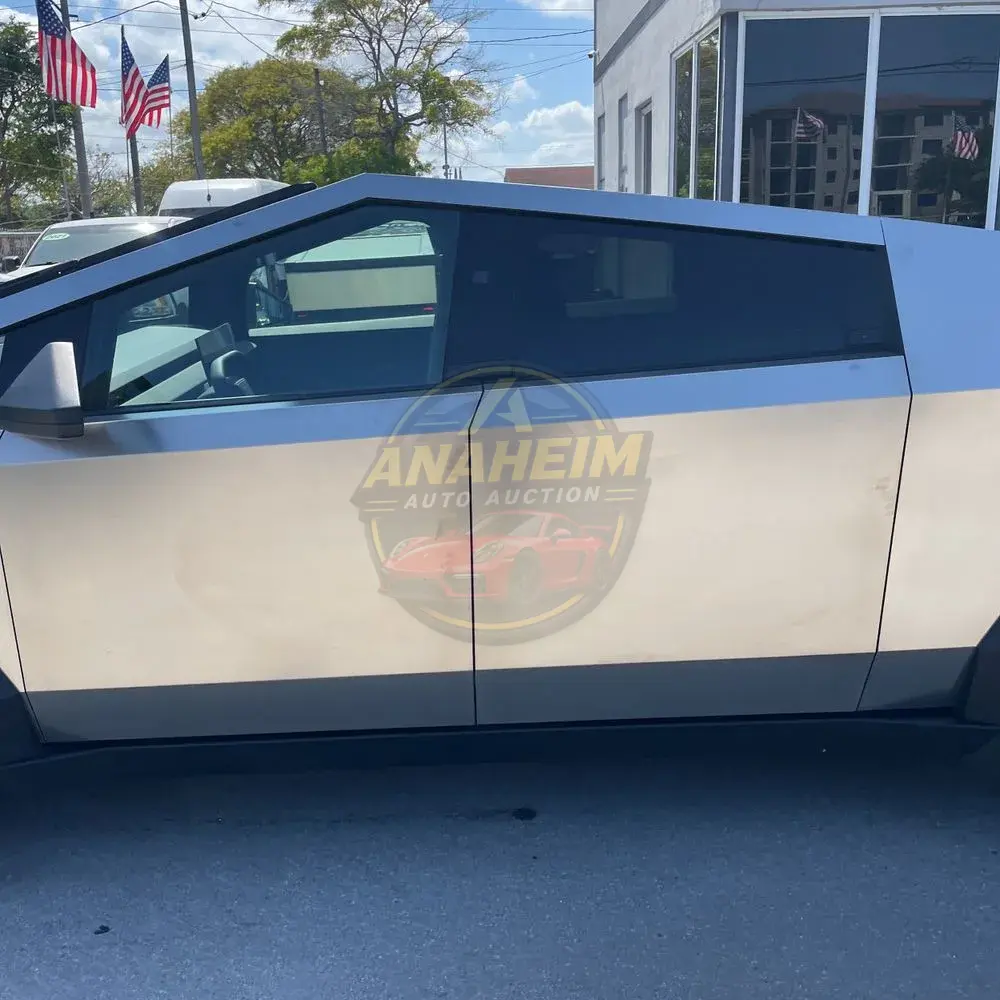 2024 Tesla Cybertruck Base