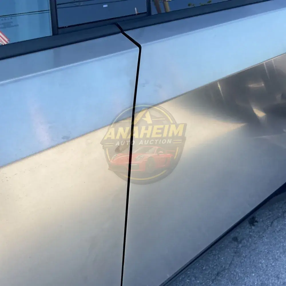 2024 Tesla Cybertruck Base