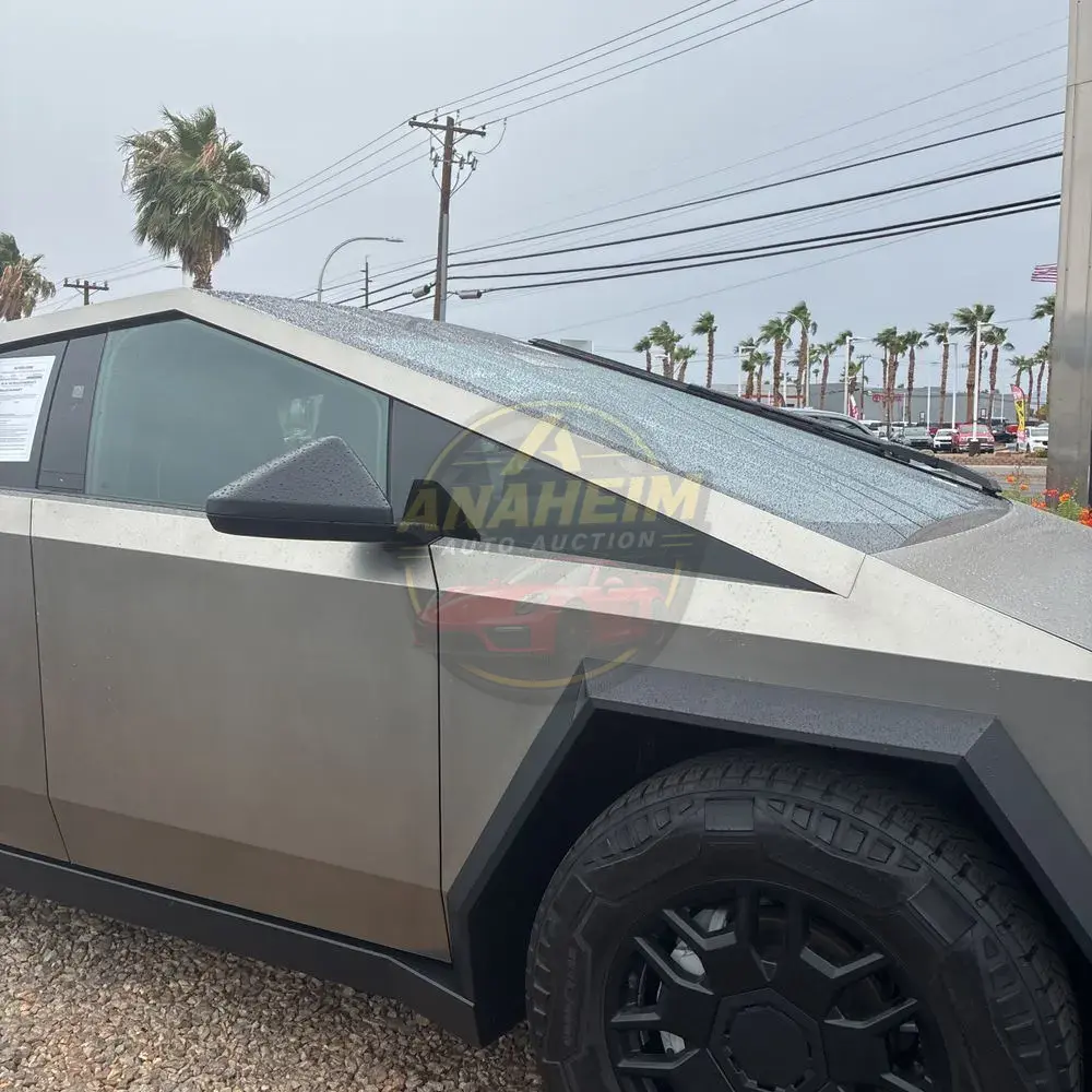 2024 Tesla Cybertruck Base