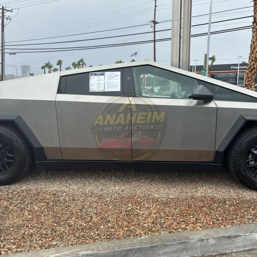 2024 Tesla Cybertruck Base
