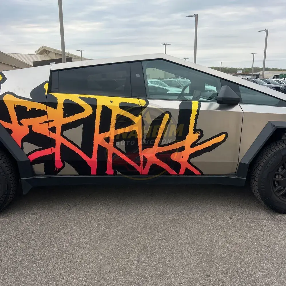 2024 Tesla Cybertruck Base