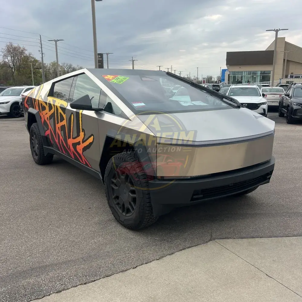 2024 Tesla Cybertruck Base
