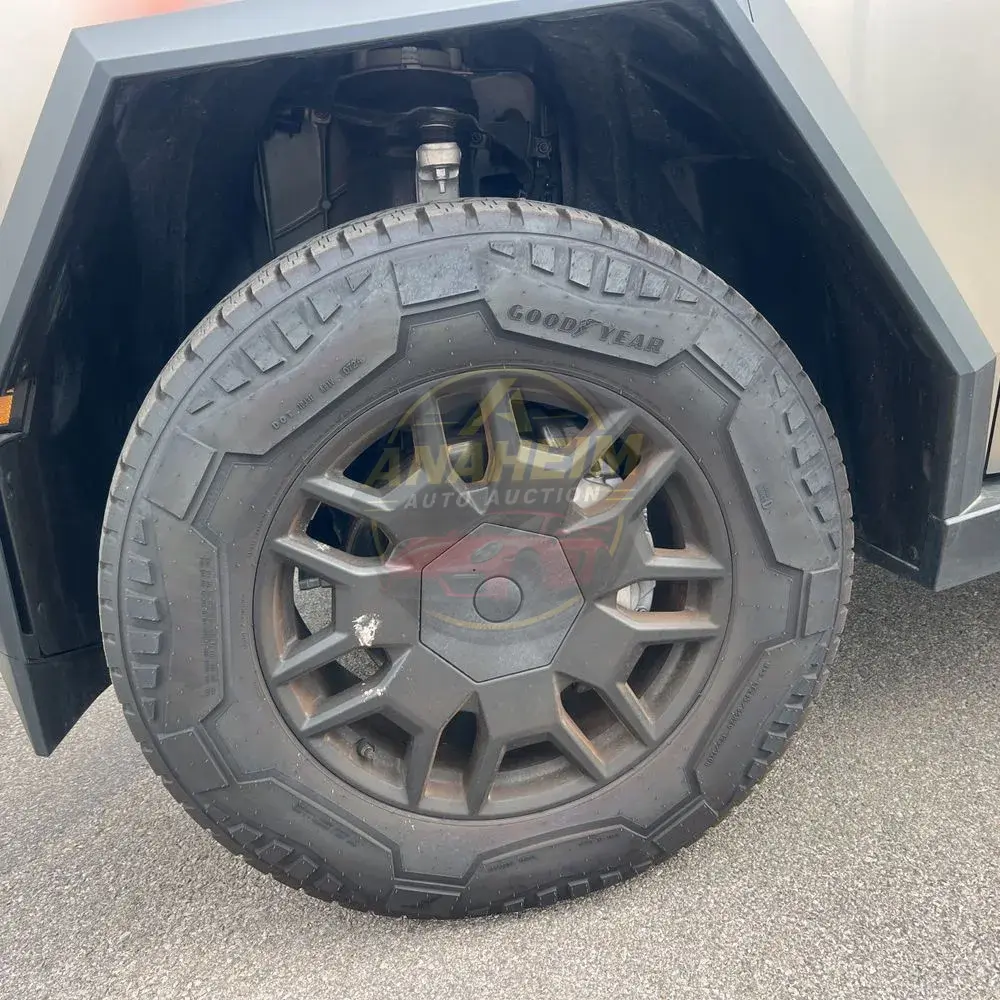 2024 Tesla Cybertruck Base