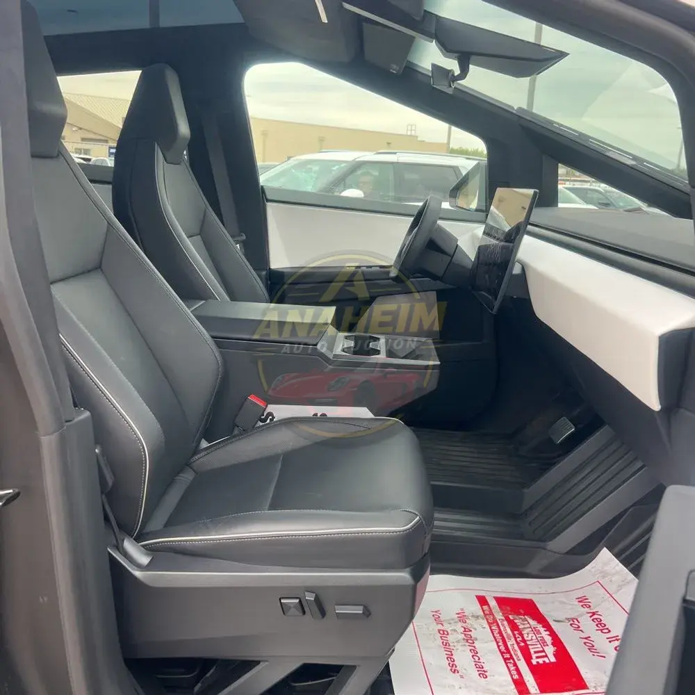 2024 Tesla Cybertruck Base