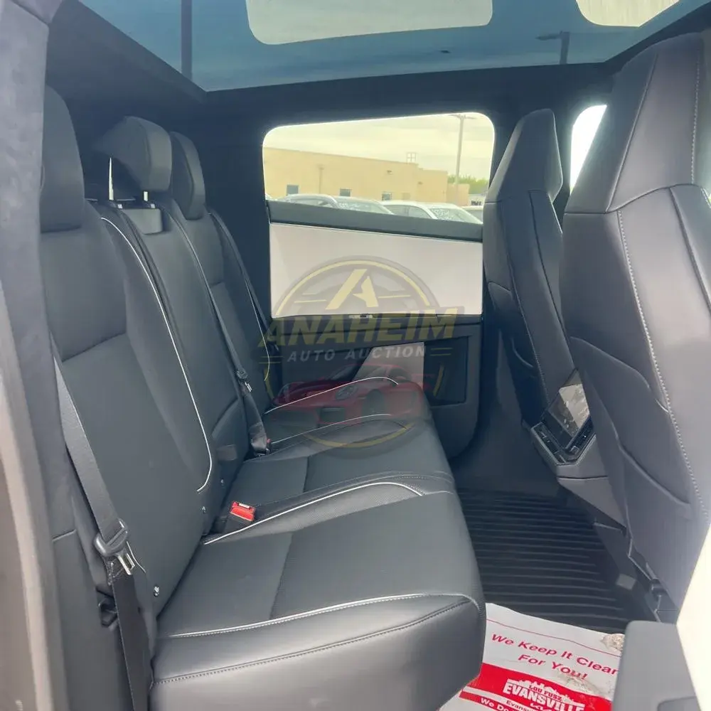 2024 Tesla Cybertruck Base