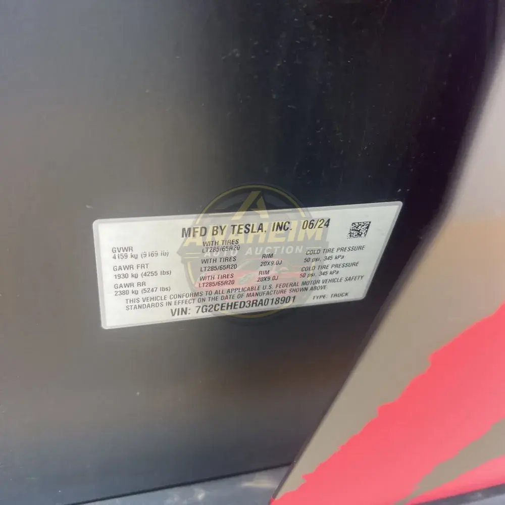 2024 Tesla Cybertruck Base