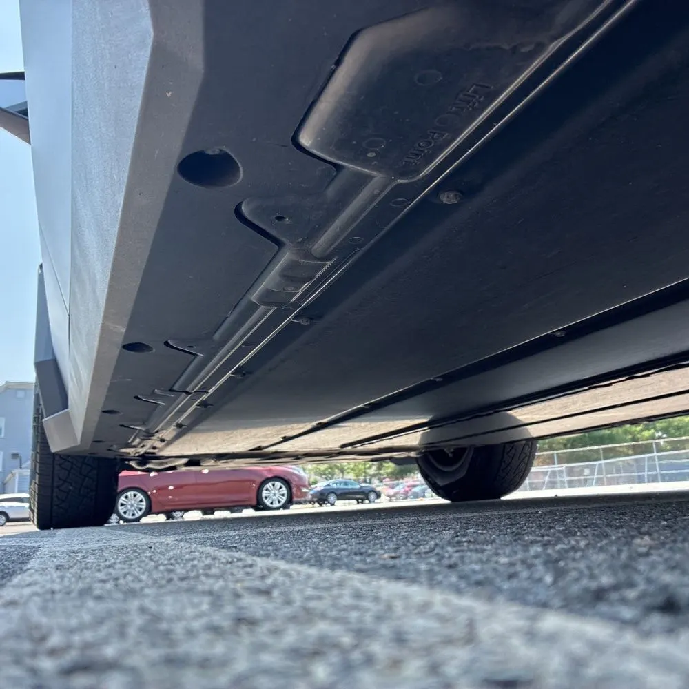 2024 Tesla Cybertruck Base
