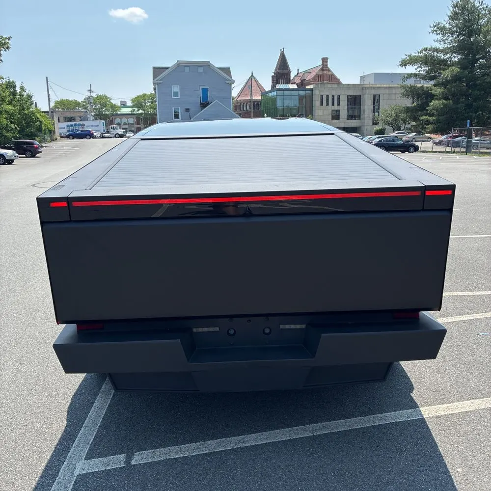 2024 Tesla Cybertruck Base