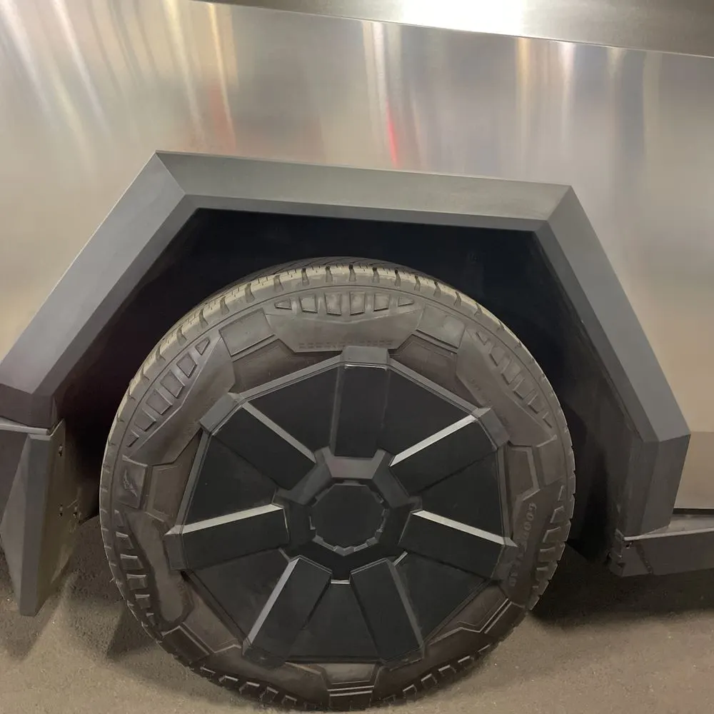 2024 Tesla Cybertruck Base