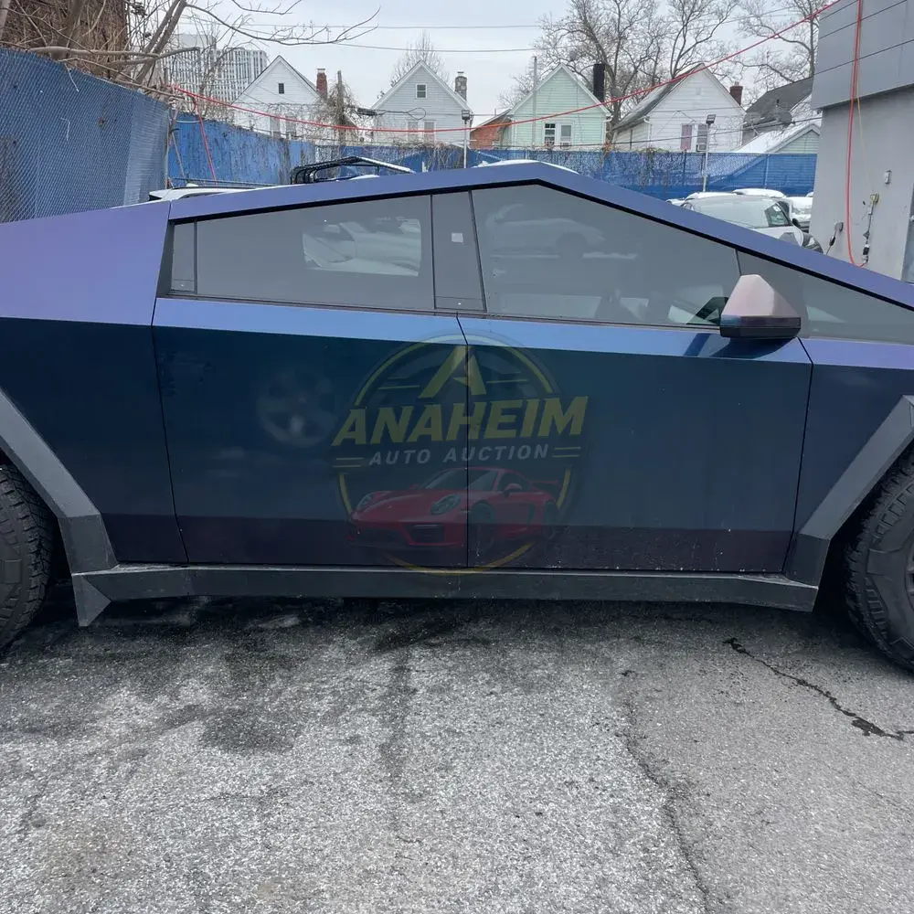 2024 Tesla Cybertruck Base