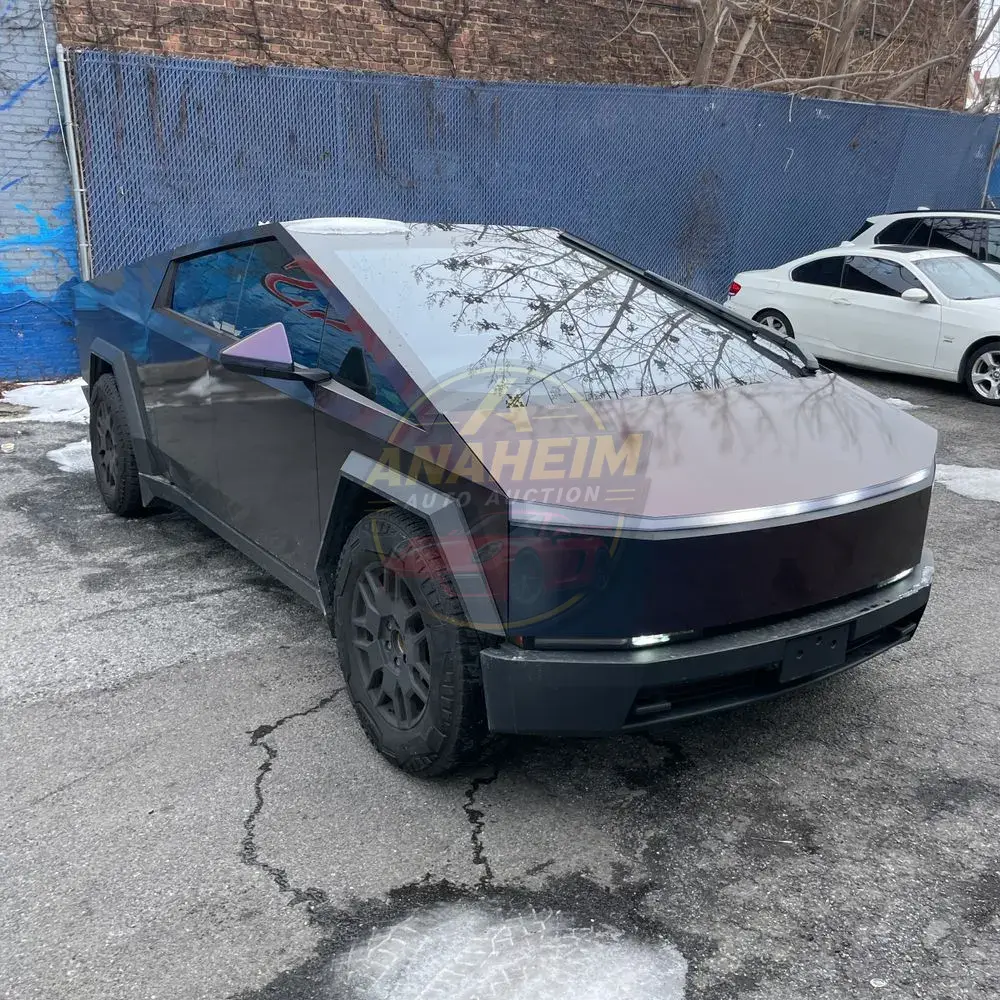 2024 Tesla Cybertruck Base