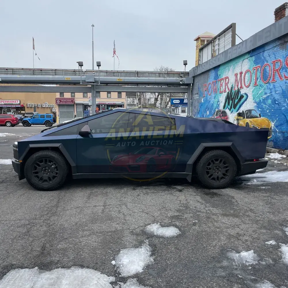 2024 Tesla Cybertruck Base