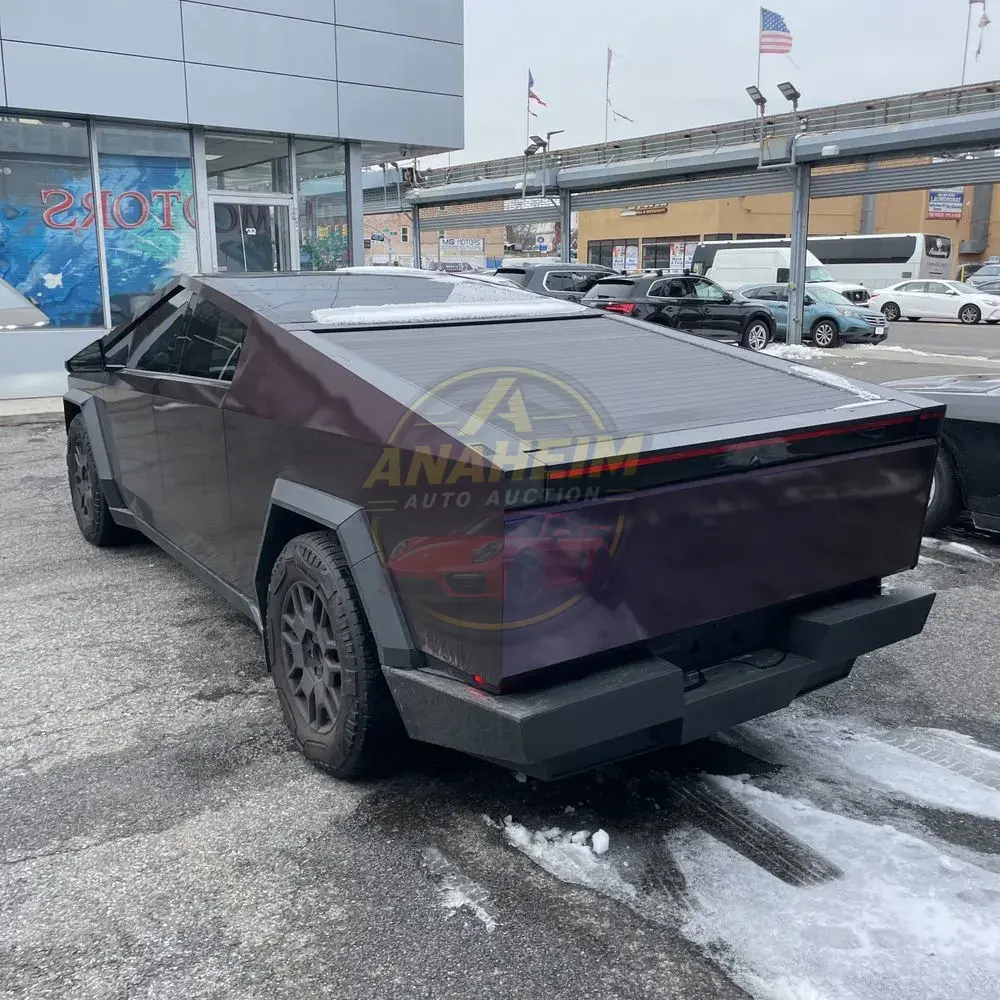 2024 Tesla Cybertruck Base