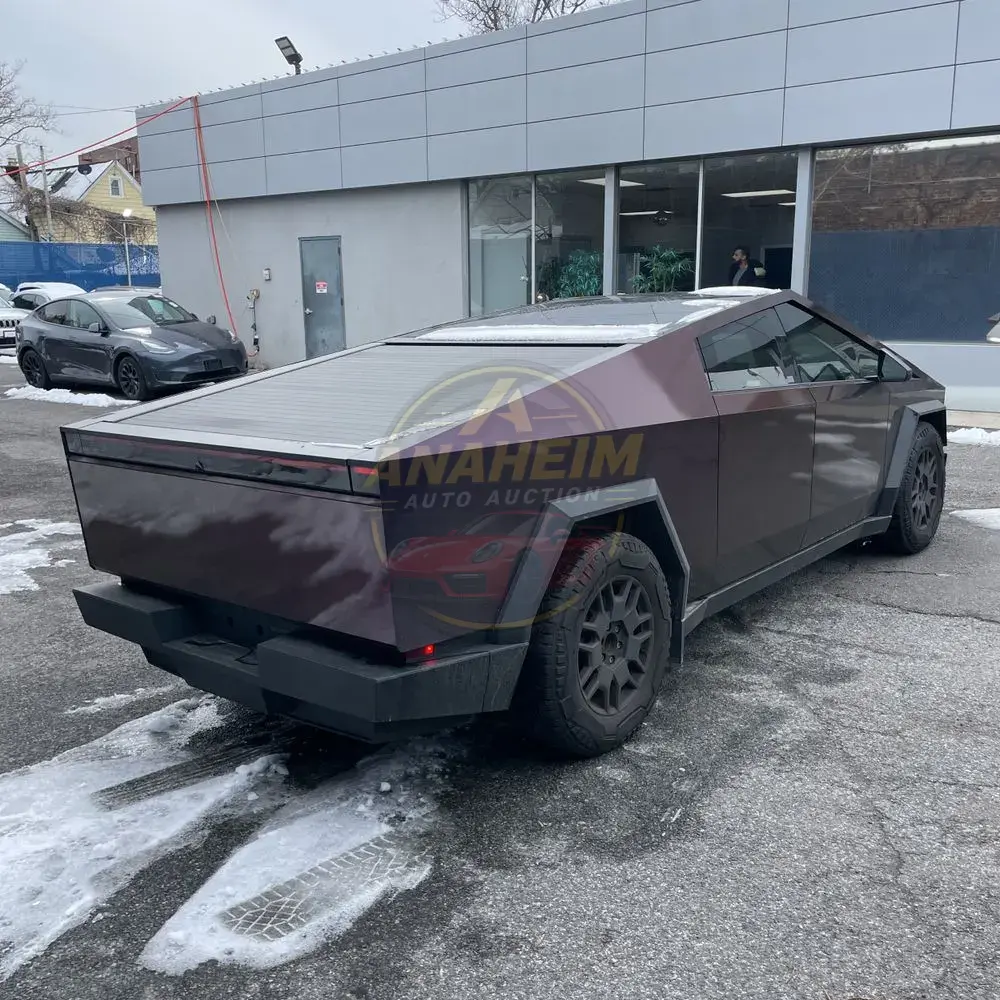 2024 Tesla Cybertruck Base