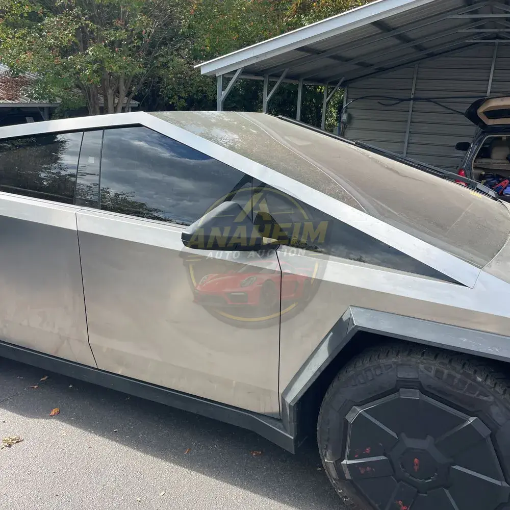 2024 Tesla Cybertruck Base