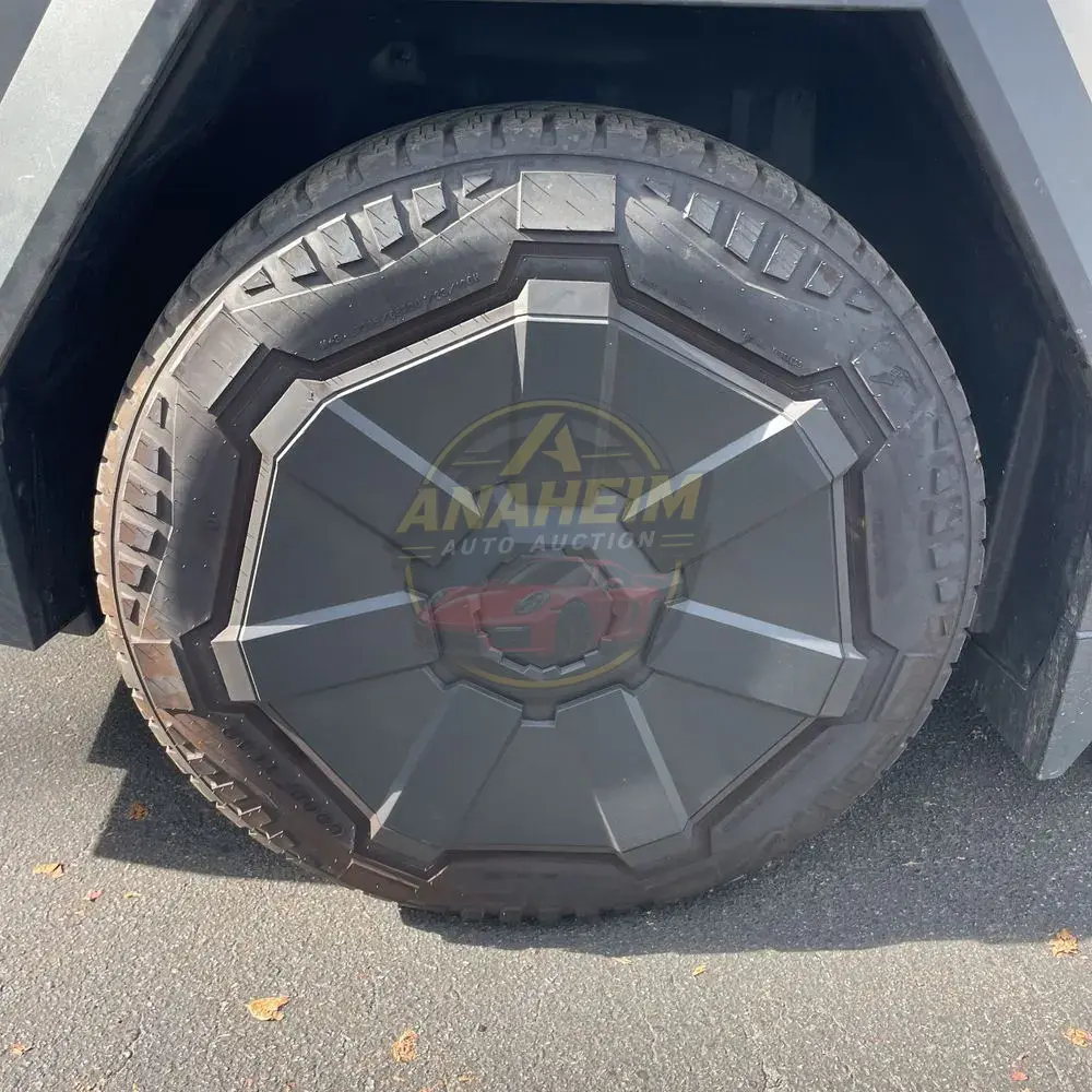 2024 Tesla Cybertruck Base