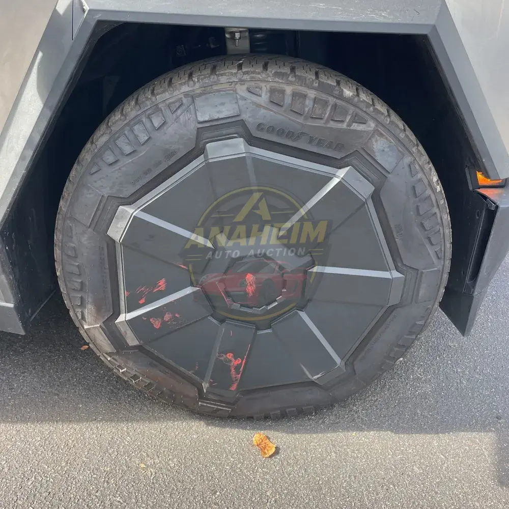 2024 Tesla Cybertruck Base