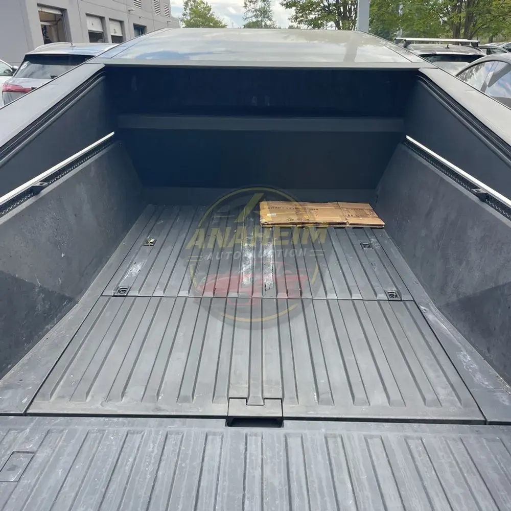 2024 Tesla Cybertruck Base