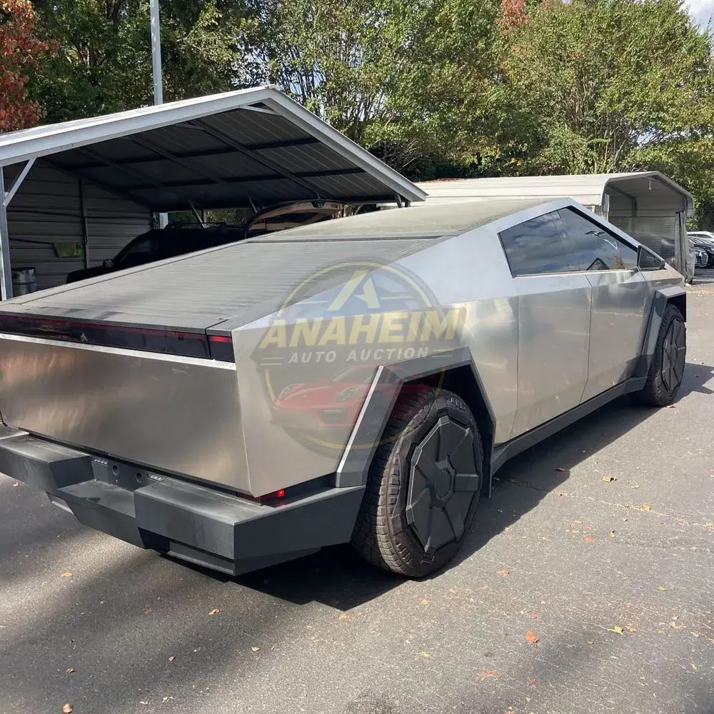 2024 Tesla Cybertruck Base