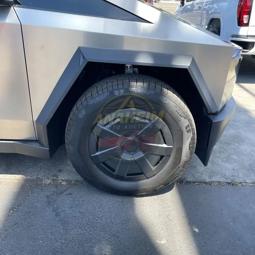 2024 Tesla Cybertruck Base