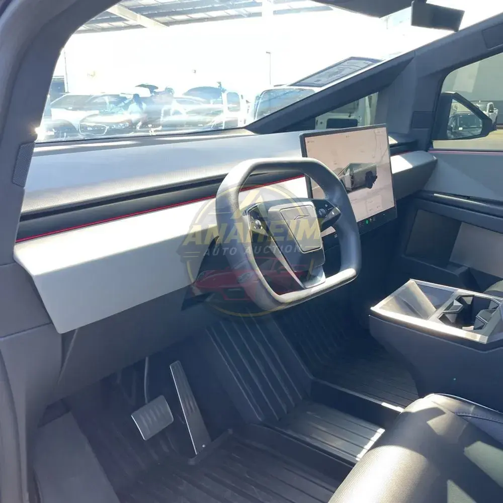 2024 Tesla Cybertruck Base
