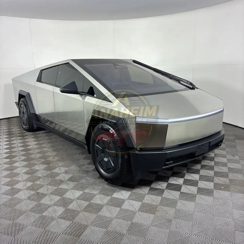 2025 Tesla Cybertruck Base
