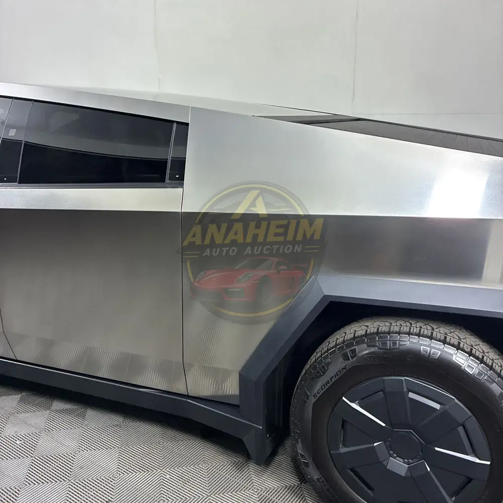 2025 Tesla Cybertruck Base