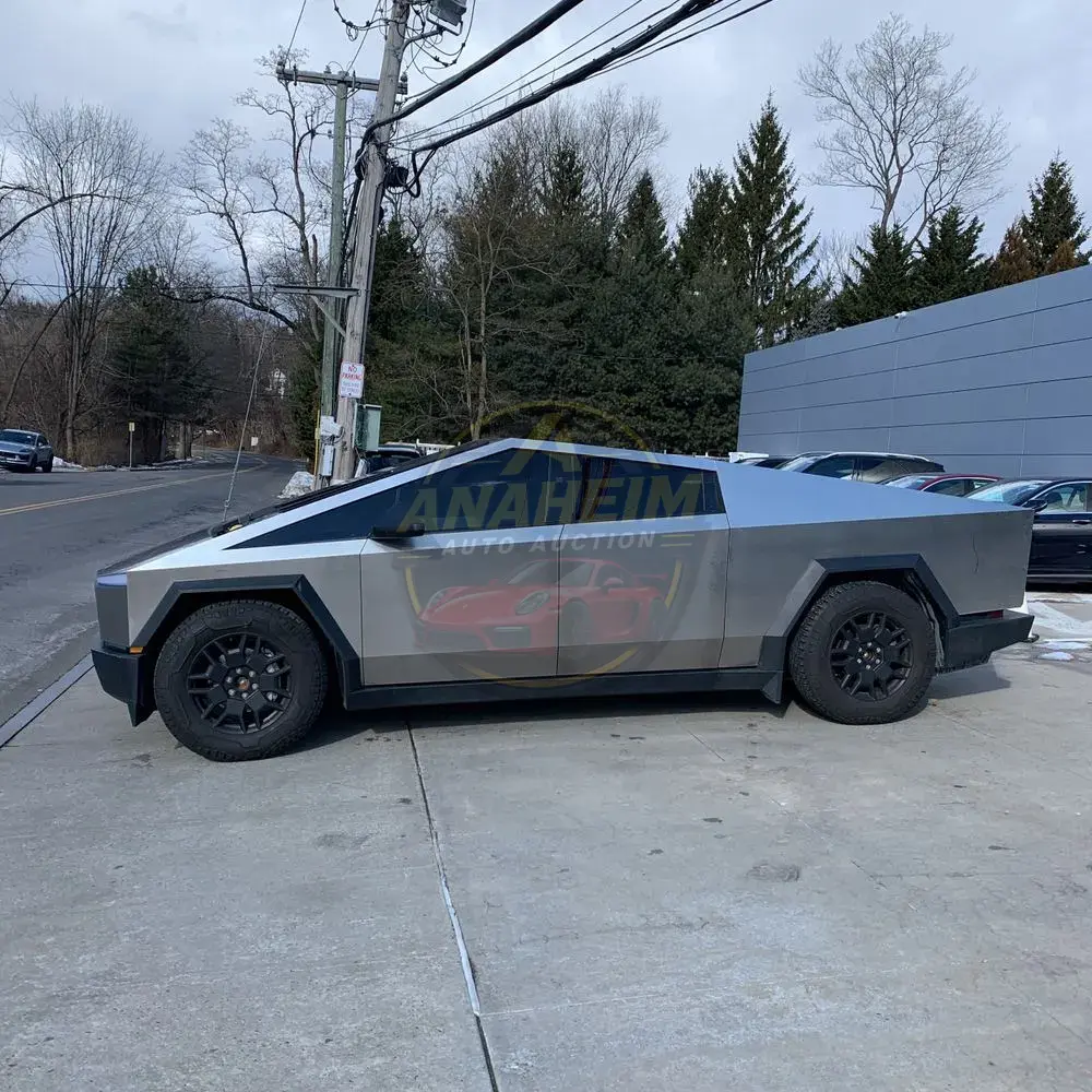 2024 Tesla Cybertruck Base