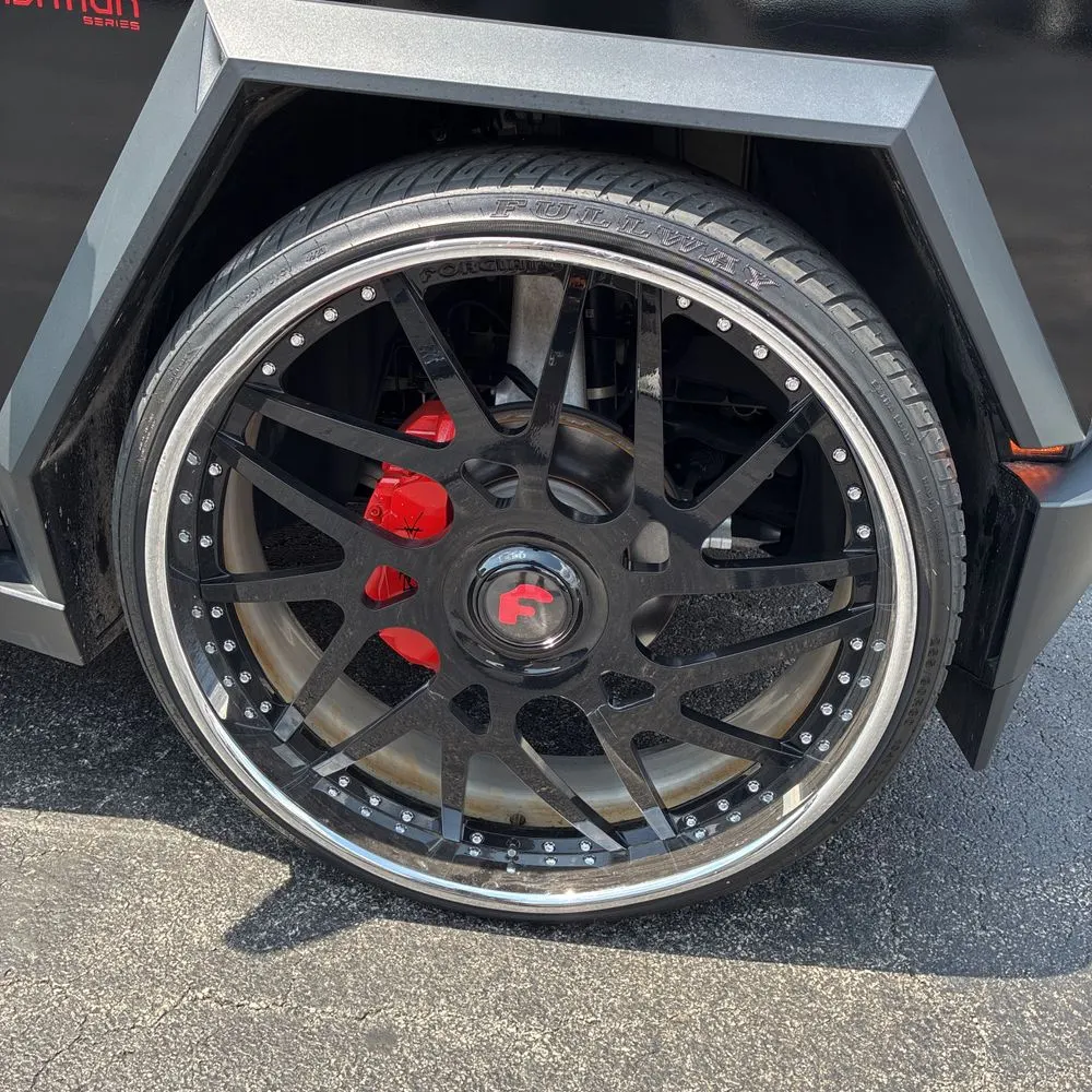 2024 Tesla Cybertruck Base