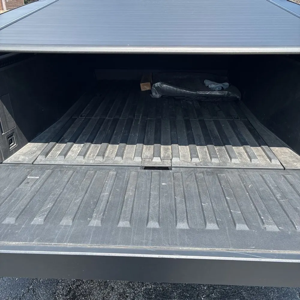 2024 Tesla Cybertruck Base