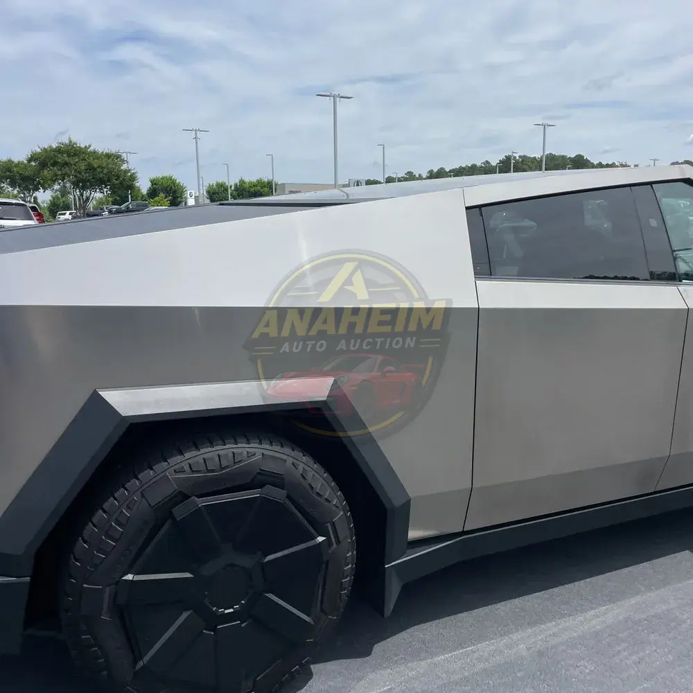 2024 Tesla Cybertruck Base