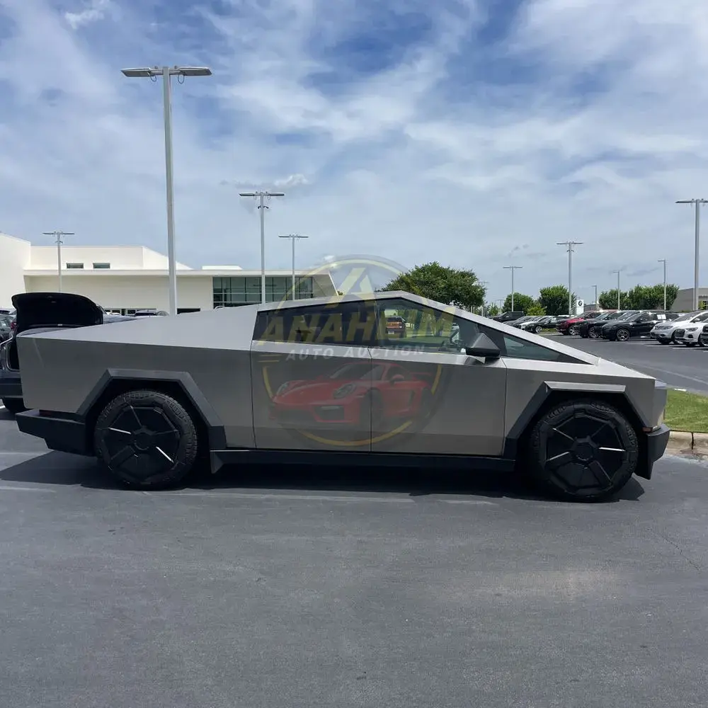 2024 Tesla Cybertruck Base