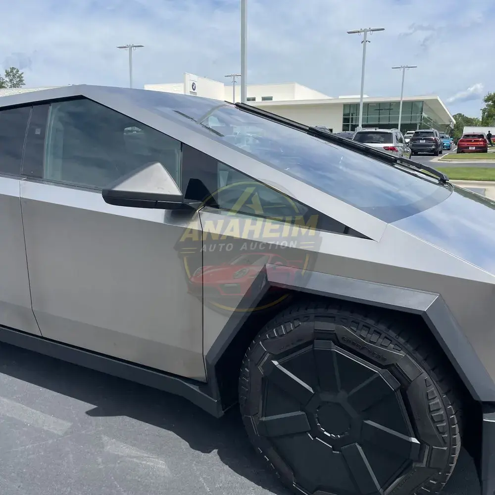 2024 Tesla Cybertruck Base