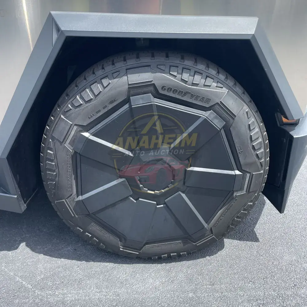 2024 Tesla Cybertruck Base