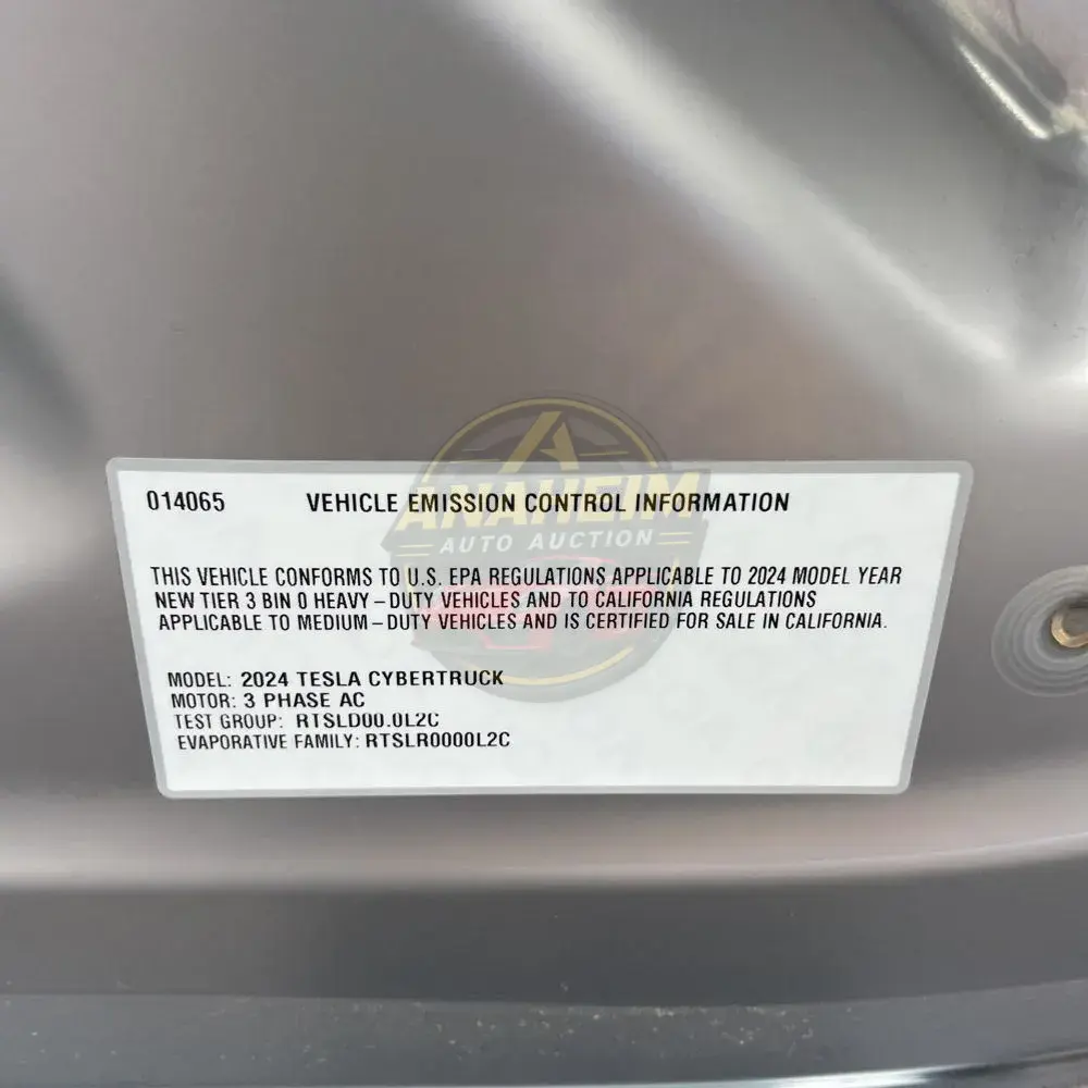 2024 Tesla Cybertruck Base