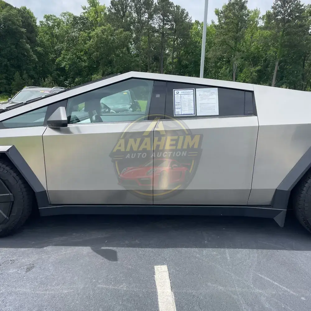 2024 Tesla Cybertruck Base