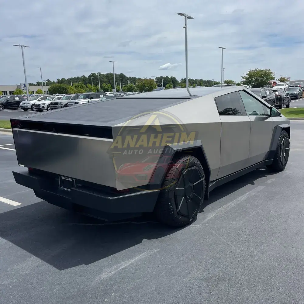 2024 Tesla Cybertruck Base