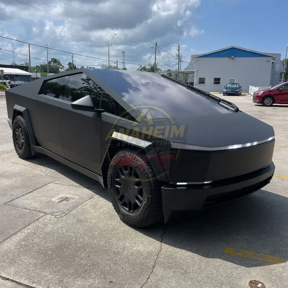 2024 Tesla Cybertruck Base