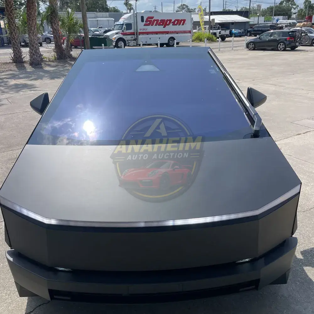2024 Tesla Cybertruck Base