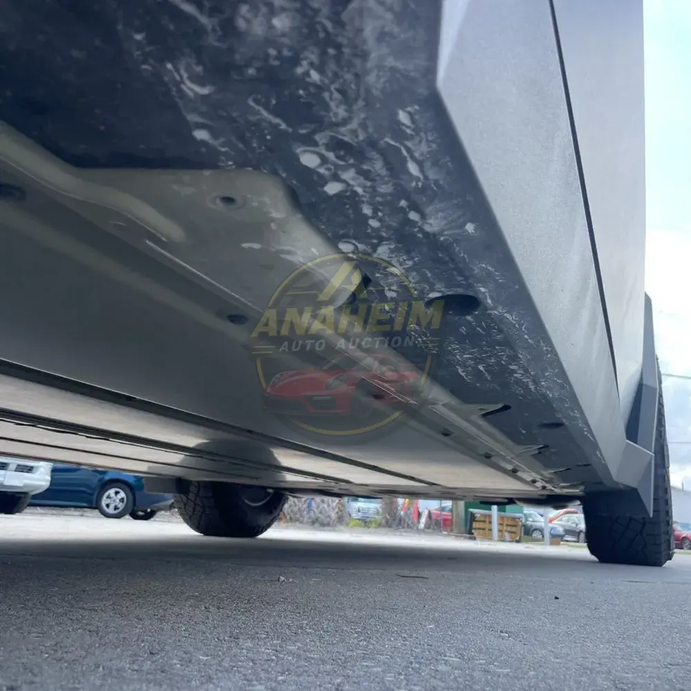 2024 Tesla Cybertruck Base