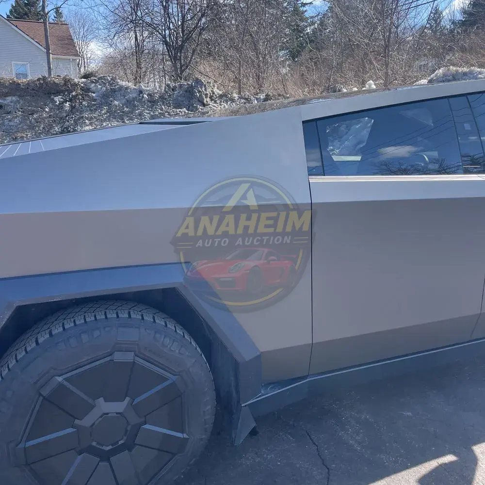 2024 Tesla Cybertruck Base