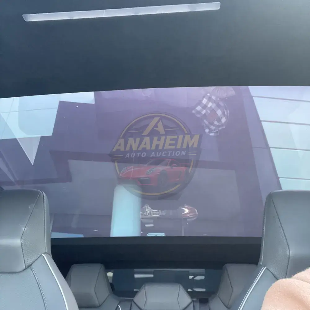 2024 Tesla Cybertruck Base
