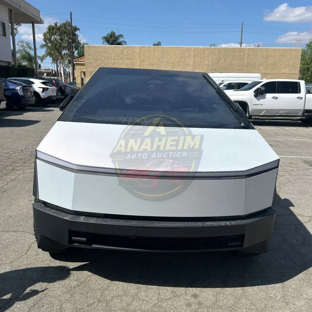 2024 Tesla Cybertruck Base