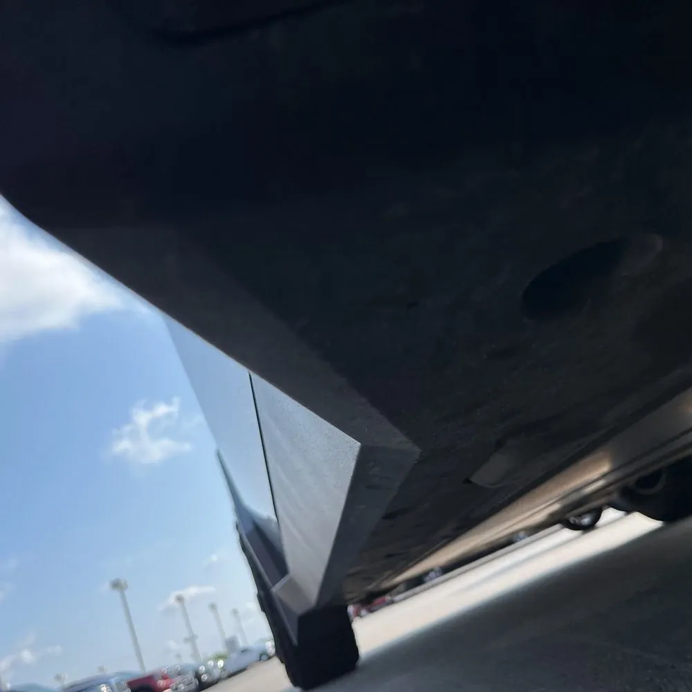 2024 Tesla Cybertruck Base