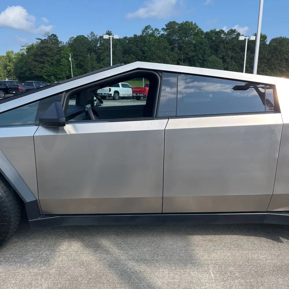 2024 Tesla Cybertruck Base