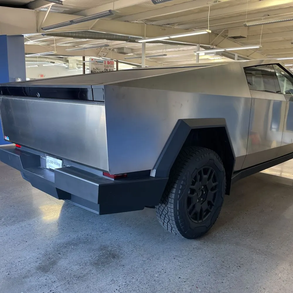 2024 Tesla Cybertruck Base