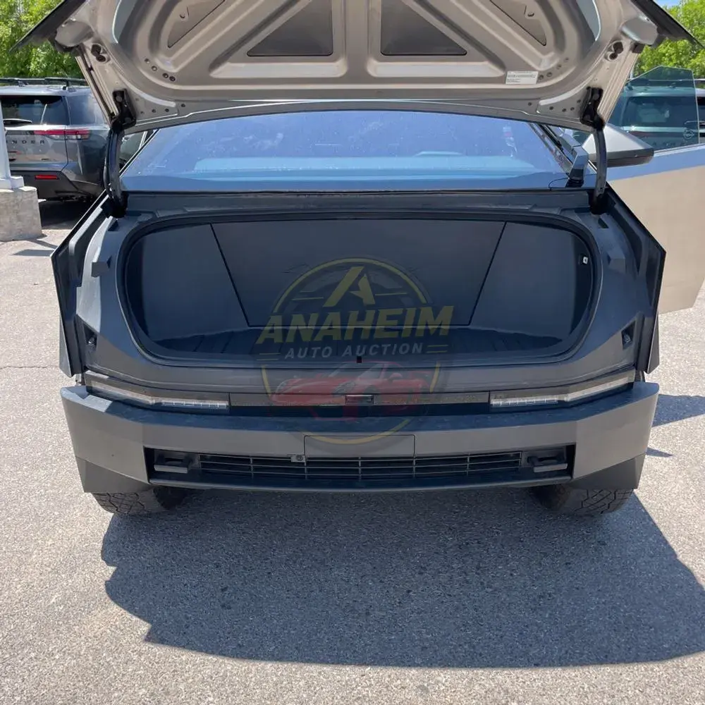 2024 Tesla Cybertruck Base