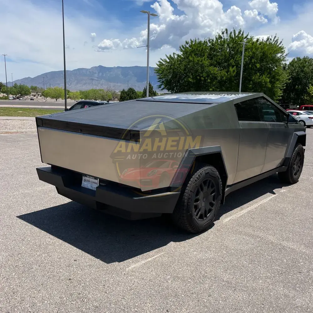 2024 Tesla Cybertruck Base
