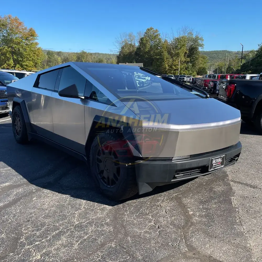 2024 Tesla Cybertruck Base