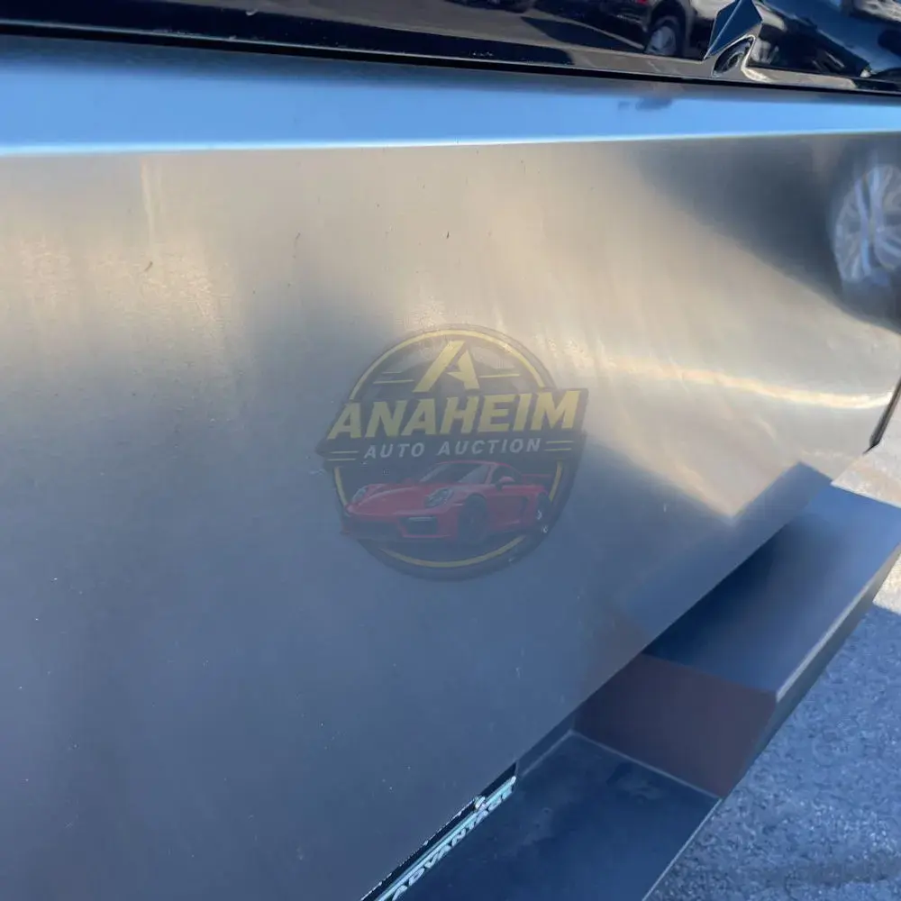2024 Tesla Cybertruck Base